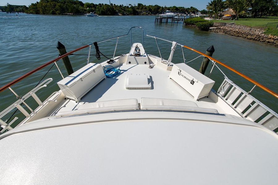 1986 Hatteras 72 Motor Yacht