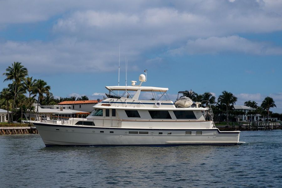 1986 Hatteras 72 Motor Yacht