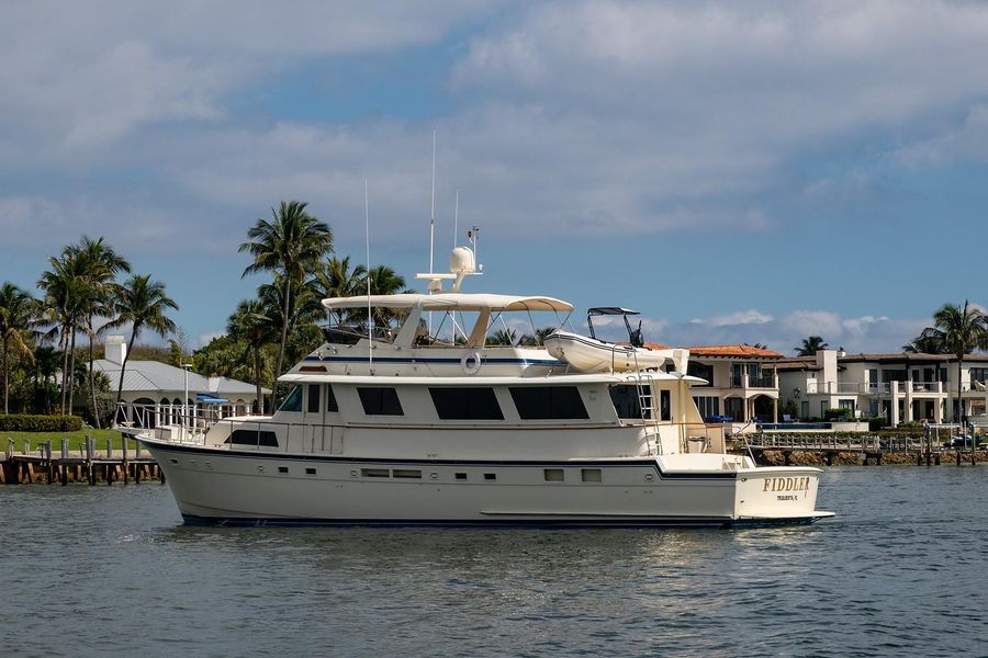 1986 Hatteras 72 Motor Yacht