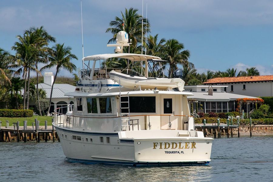 1986 Hatteras 72 Motor Yacht