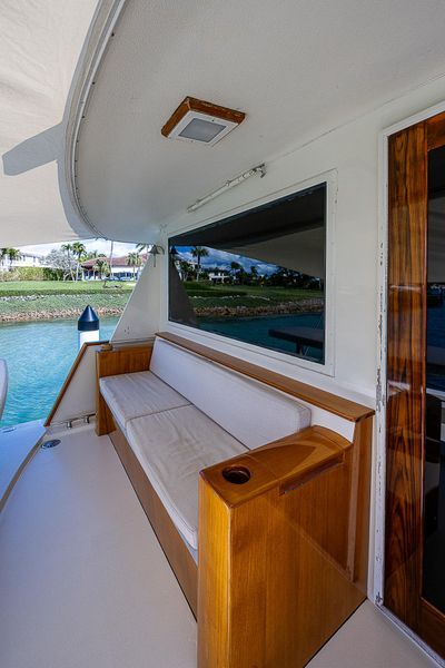 1986 Hatteras 72 Motor Yacht