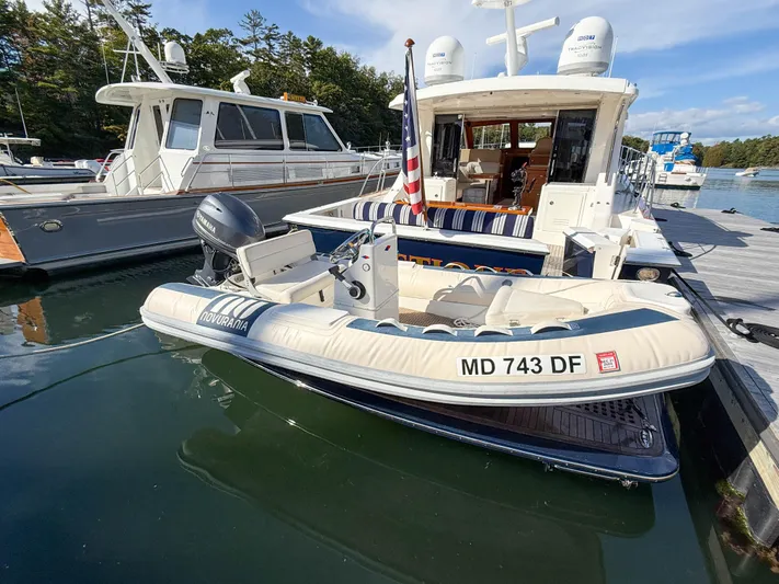 Mystique Yacht Photos Pics 