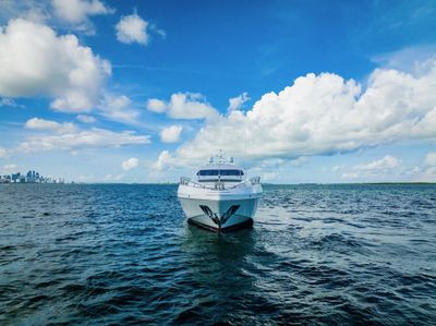 Yacht