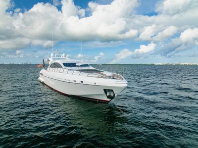 Yacht