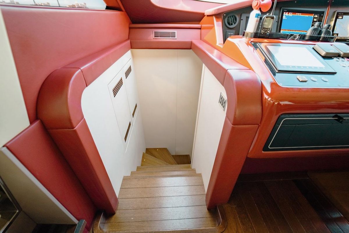 2007 Mangusta 92 