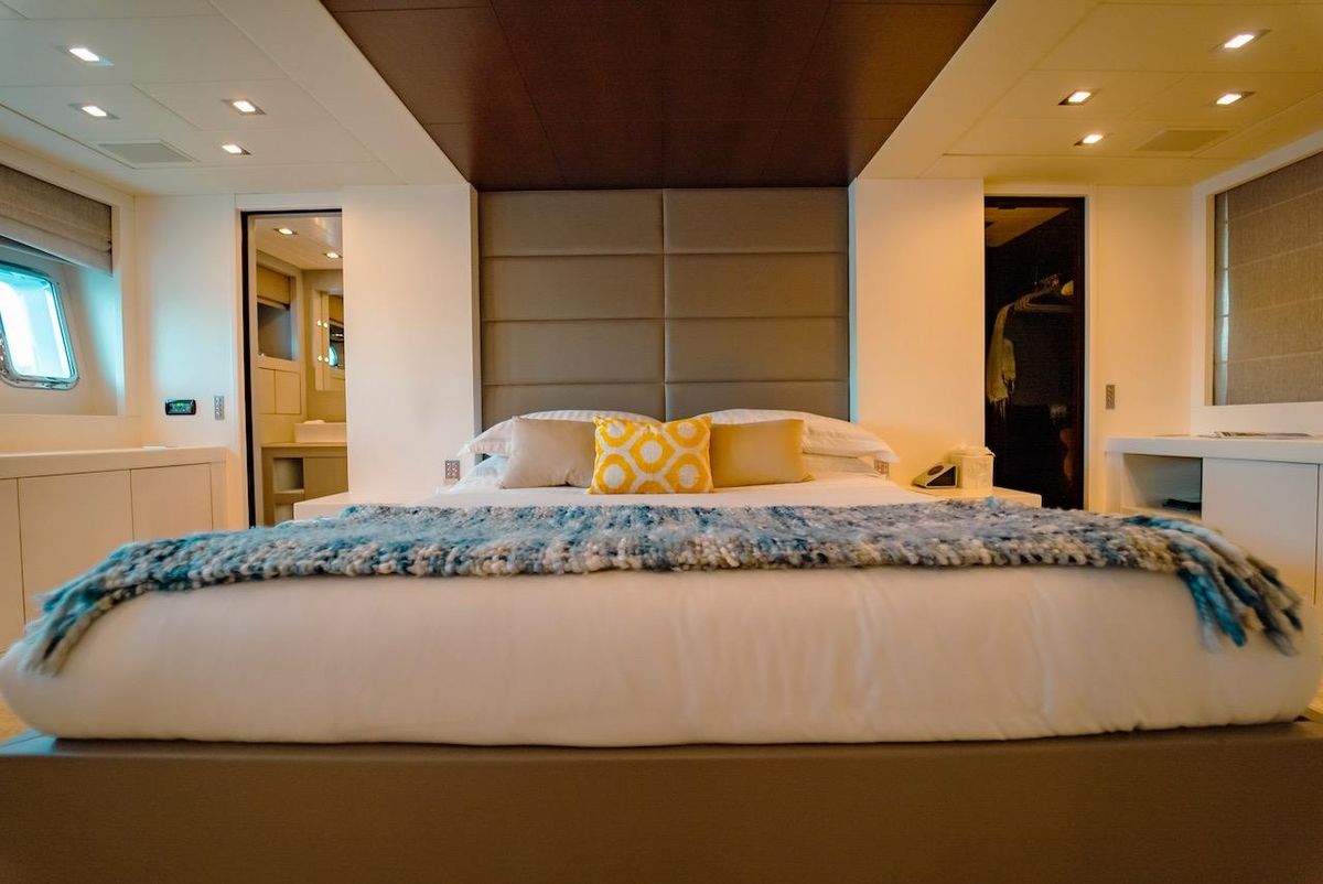 2007 Mangusta 92 