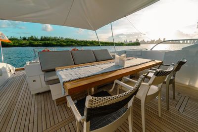 Yacht