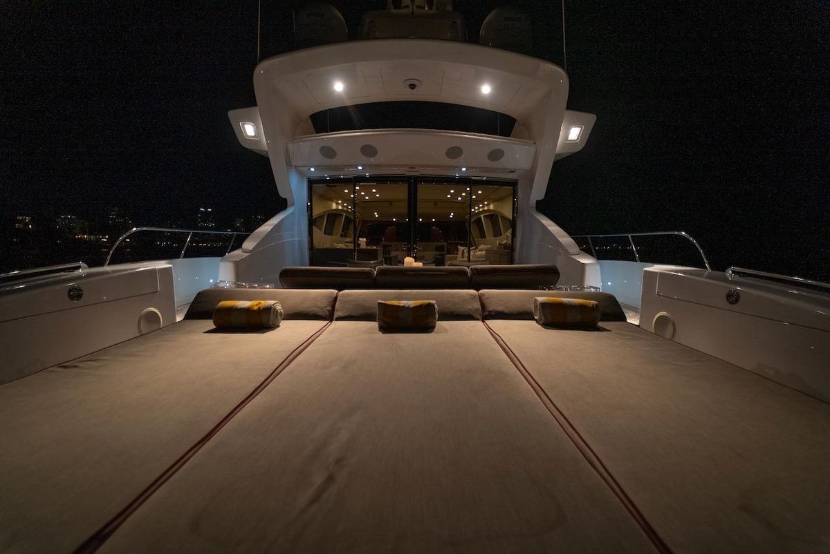 2007 Mangusta 92 