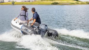 2022 Yamaha Boats YAM 270TAf ohne Motor