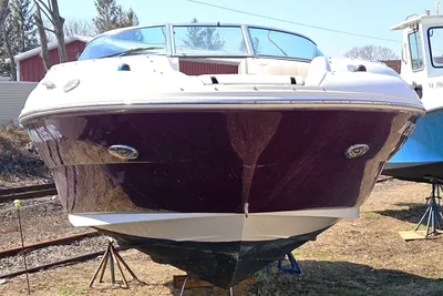 Sea Ray 240 Sundeck