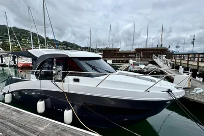 Beneteau Antares 9
