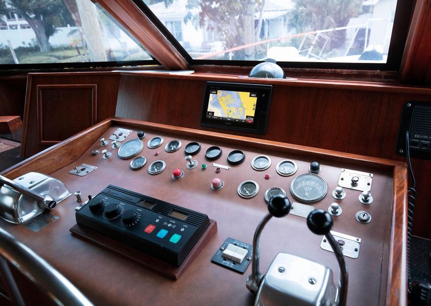 1972 Hatteras Yacht Fish