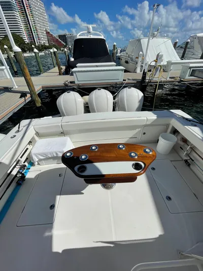 Reel Life Yacht Photos Pics 