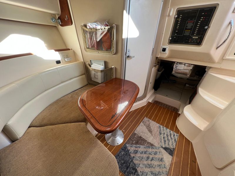 2007 Grady-White 330 Express