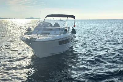 2018 Jeanneau CAP CAMARAT 9.0