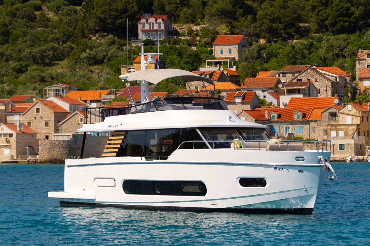 2025 Azimut 60 