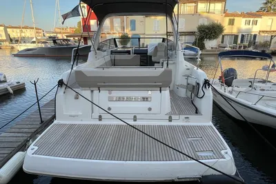 2018 Jeanneau Leader 33