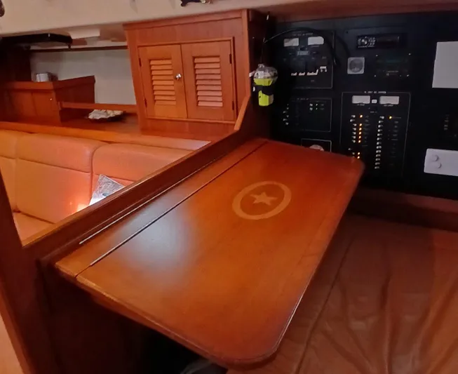 Nowhere To Be Yacht Photos Pics 