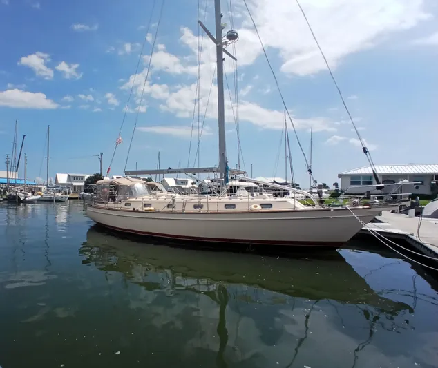 Nowhere To Be Yacht Photos Pics 