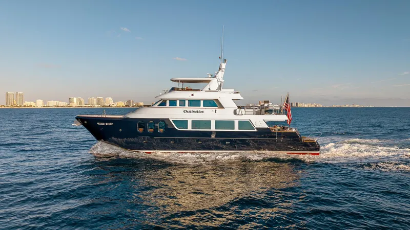 Destination Yacht Photos Pics 