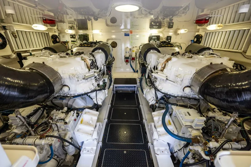 Mighty Mouse Yacht Photos Pics 