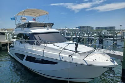 Regal 42 FXO
