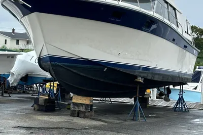 Silverton 40 Motor Yacht
