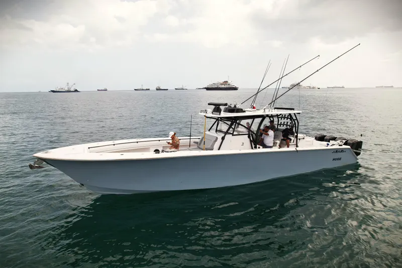  Yacht Photos Pics 2018 SeaHunter 45 Tournament boat on calm ocean waters, equipped for fishing.