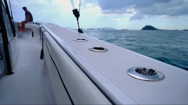  Yacht Photos Pics 2018 SeaHunter 45 Tournament boat on open water, featuring sleek design and rod holders.