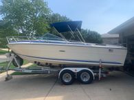 1978 Sea Ray 220 Overnighter