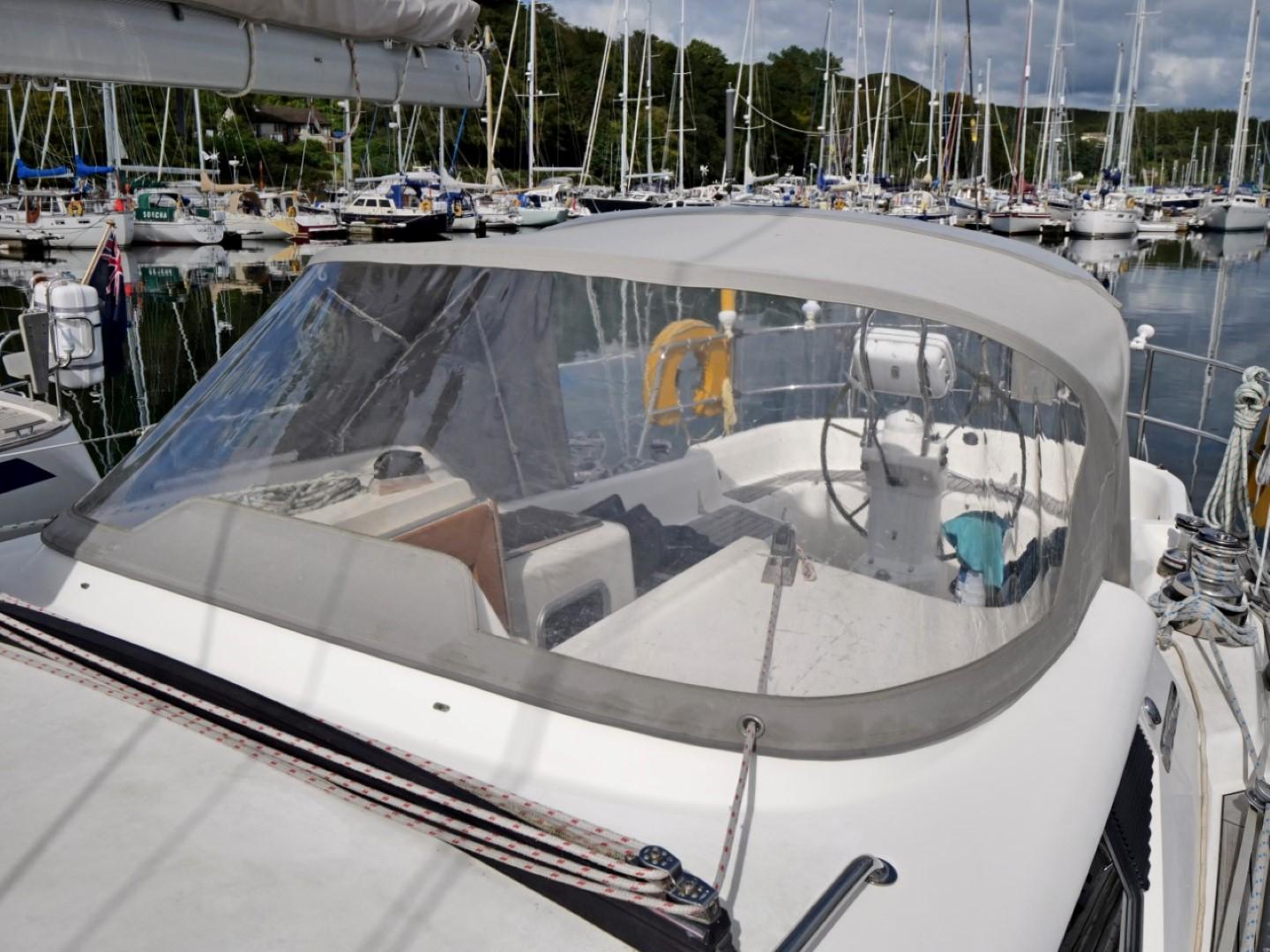 oyster 42 yacht for sale