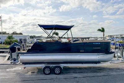 Harris Grand Mariner 230