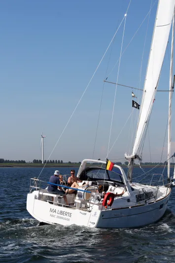 Ma Liberté Yacht Photos Pics 