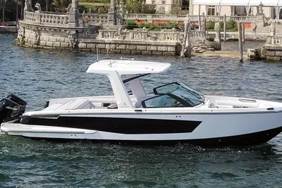 Aviara AV32