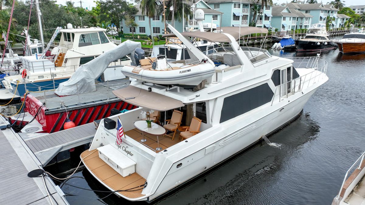 2004 Navigator 57 