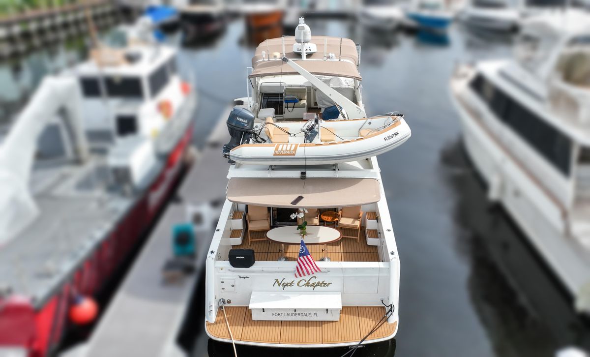 2004 Navigator 57 