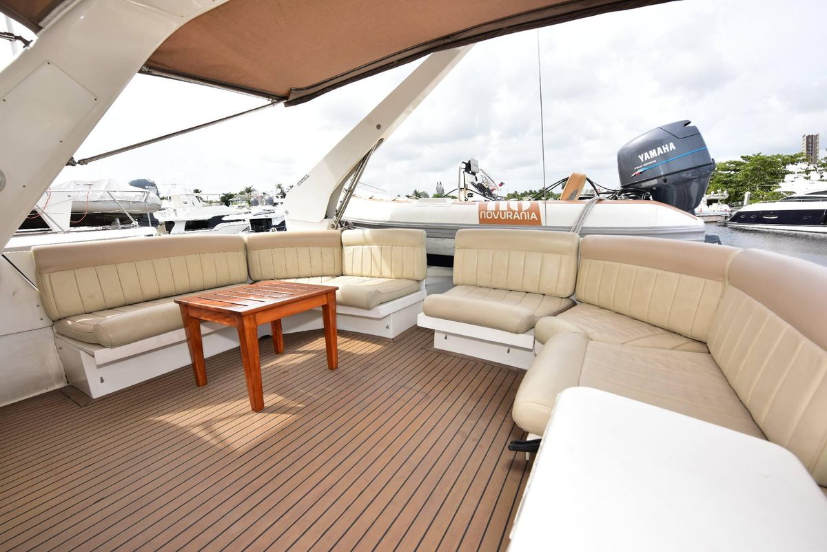 2004 Navigator 57 