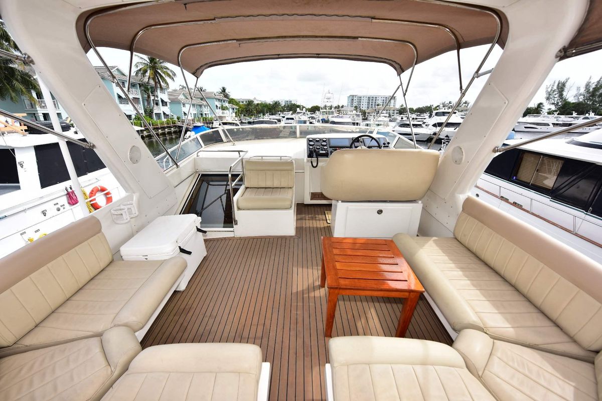 2004 Navigator 57 