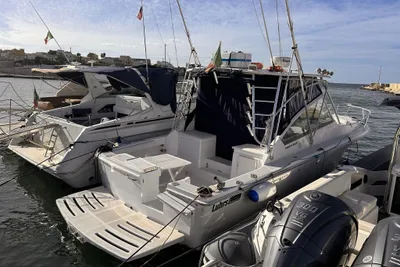2009 Luhrs 28 Open