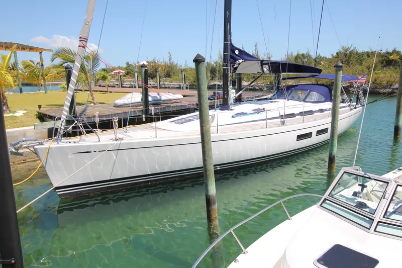 Tomfoolery Yacht Photos Pics 
