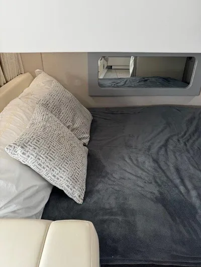  Yacht Photos Pics 2019 Regal 35 Sport Coupe - Image 27