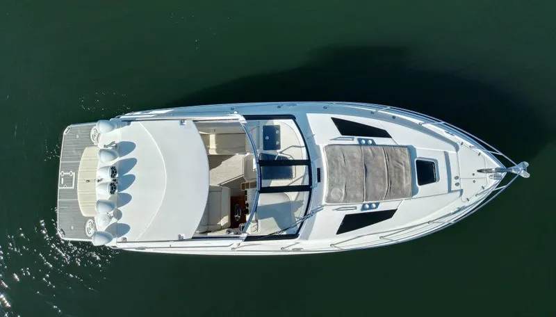  Yacht Photos Pics 2019 Regal 35 Sport Coupe - Image 8