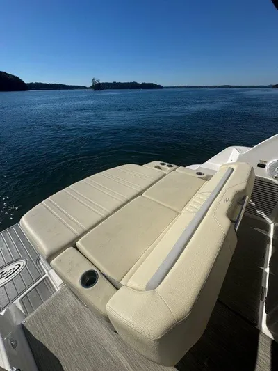  Yacht Photos Pics 2019 Regal 35 Sport Coupe - Image 12
