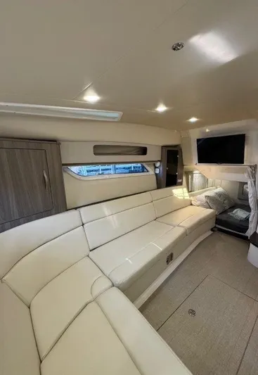  Yacht Photos Pics 2019 Regal 35 Sport Coupe - Image 23