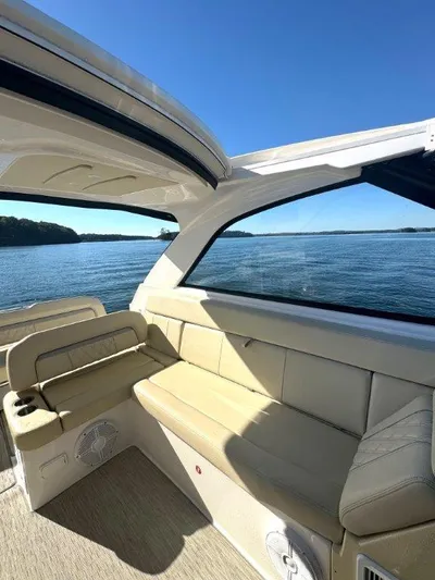  Yacht Photos Pics 2019 Regal 35 Sport Coupe - Image 15