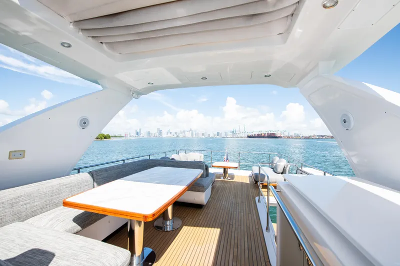 777 Yacht Photos Pics 