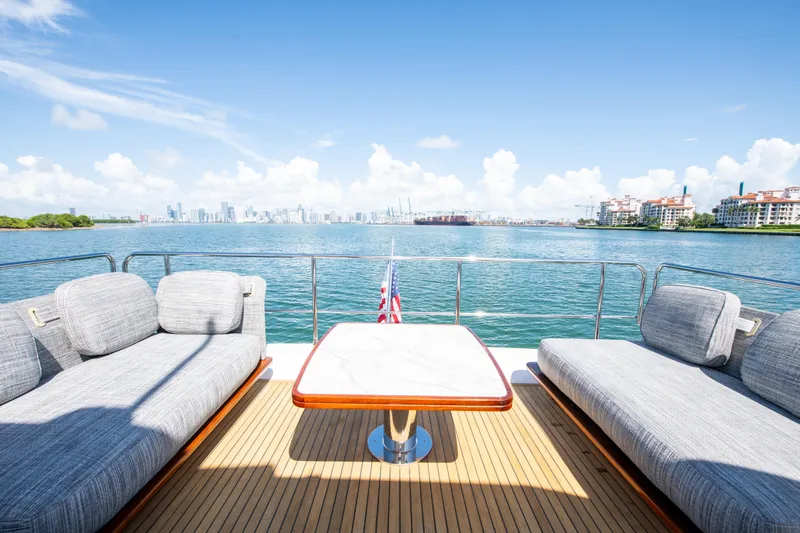 777 Yacht Photos Pics 