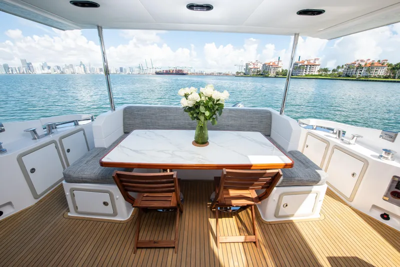 777 Yacht Photos Pics 