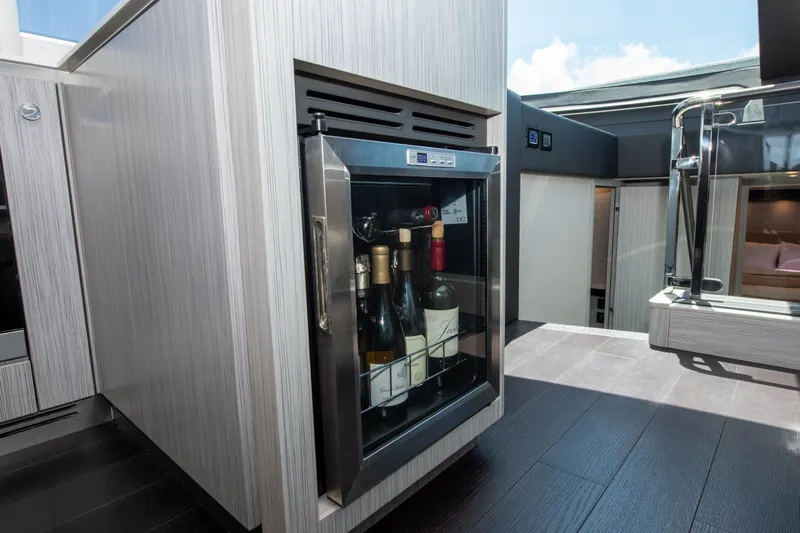 777 Yacht Photos Pics 