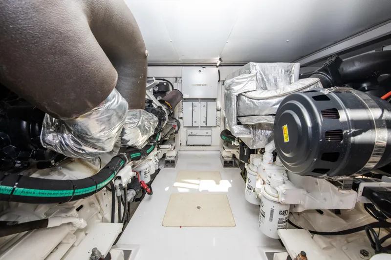 777 Yacht Photos Pics 